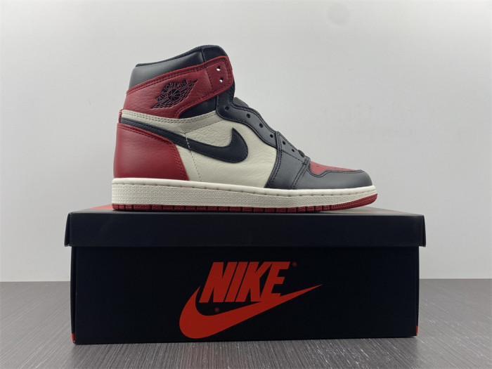 air jordan 1 retro high bred toe 555088-610