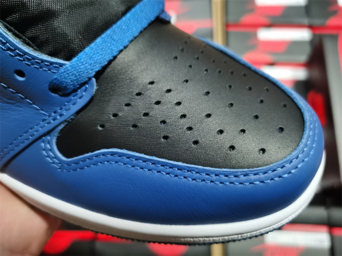 air jordan 1 retro high og dark marina blue 555088-404