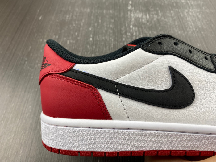 air jordan 1 low og "black toe" cz0790-106