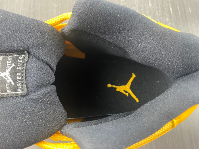 air jordan 11 retro yellow and black ct8012-118