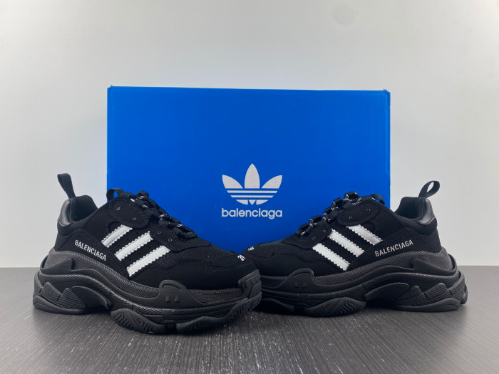 blcg sneaker triple.s sneakers 58963 w1y586323
