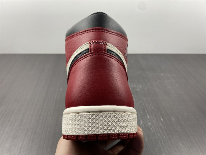 air jordan 1 retro high bred toe 555088-610