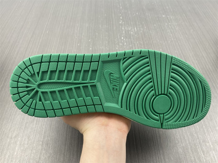 jordan 1 low fragment x travis scott dm7866-128