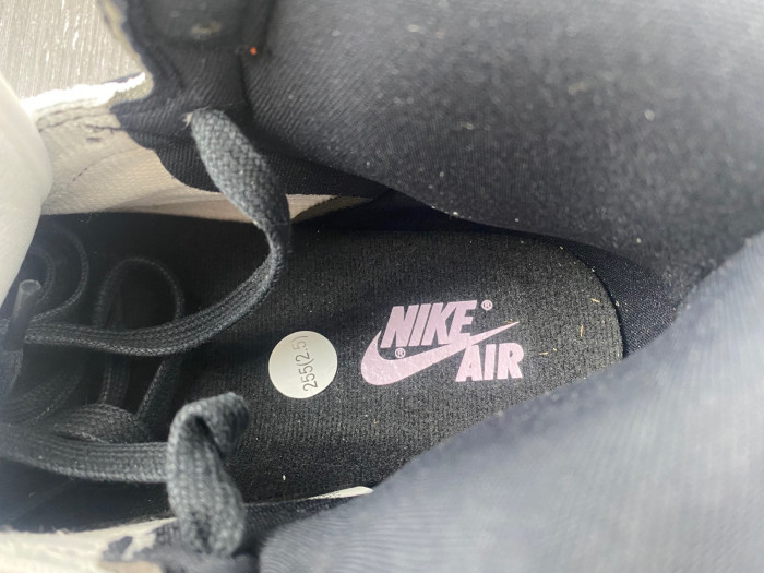 air jordan 1 high og "skyline" dx0054-805