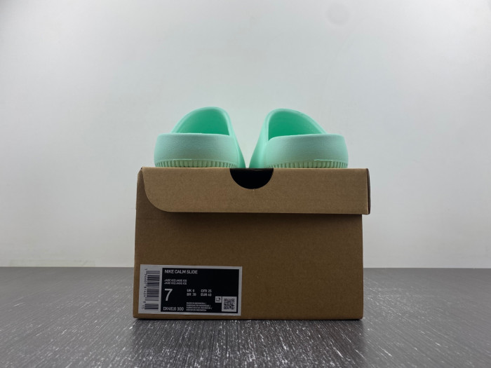 nike calm slide jade ice dx4816-300