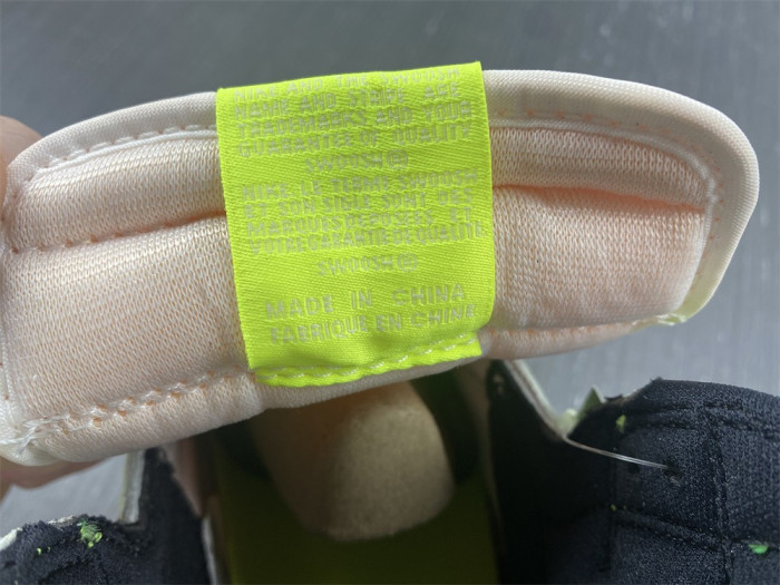 air jordan 1 high og "volt" 555088-702