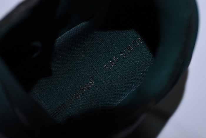 a*d*i*s raf simons ozweego ii brown blue aq2640