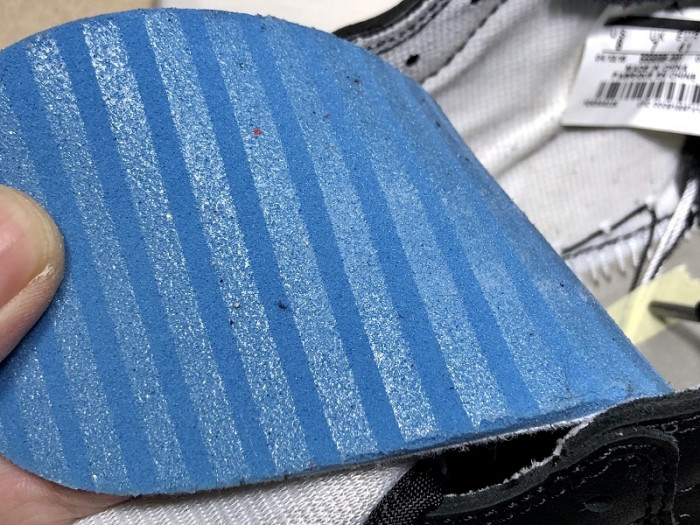 air jordan 1 retro high og banned bred black red 555088-001