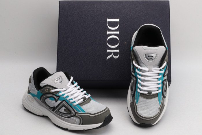 d10r b30 sneakers