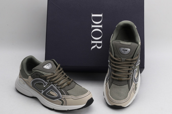 d10r b30 sneakers
