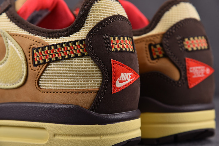 travis scott x nike air max 1 "baroque brown" do9392-200