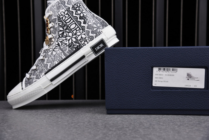 d10r b23 oblique high top sneaker