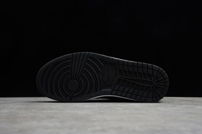 air jordan 1 black satin gym red 555088-060