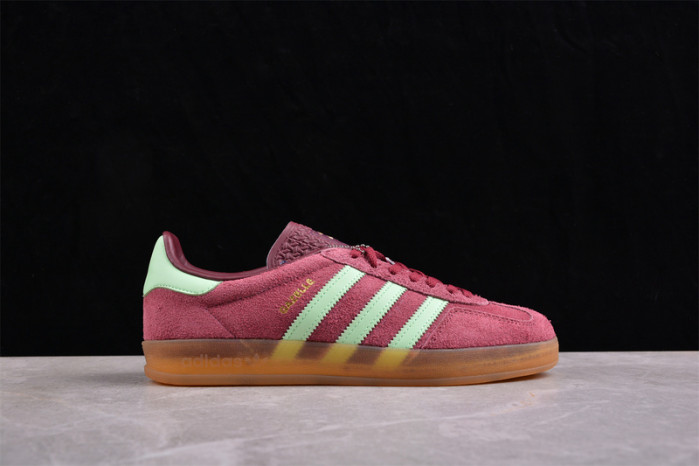 a*d*i*s gazelle indoor 