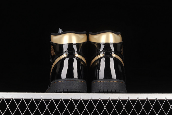 air jordan 1 retro high black metallic gold (2020) 555088-032