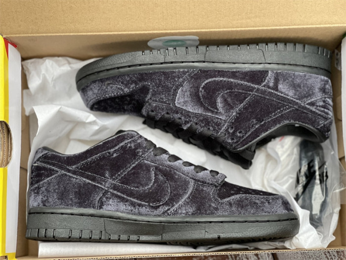 dover street market x dunk low