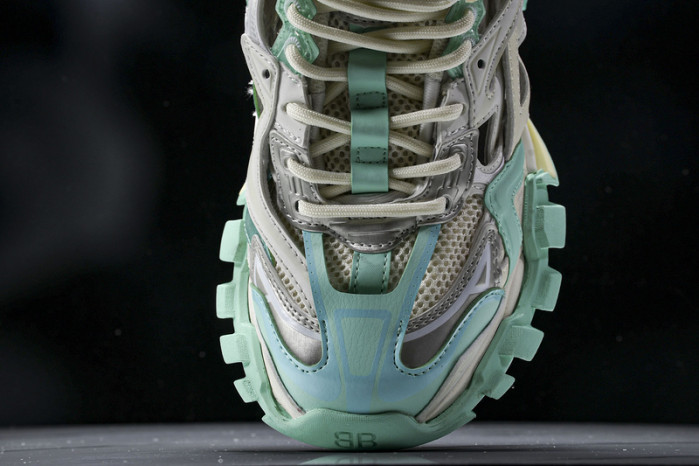 blcg track.2 sneaker