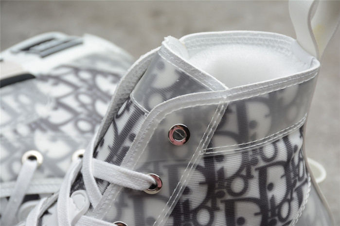 d10r b23 high top logo oblique sneakers