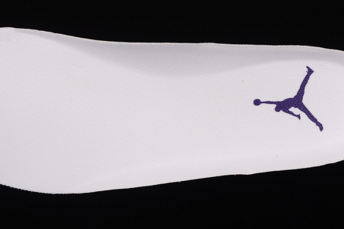 air jordan 13 “lakers” 414571-105