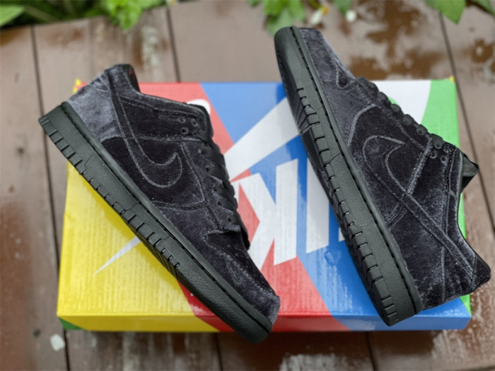 dover street market x dunk low