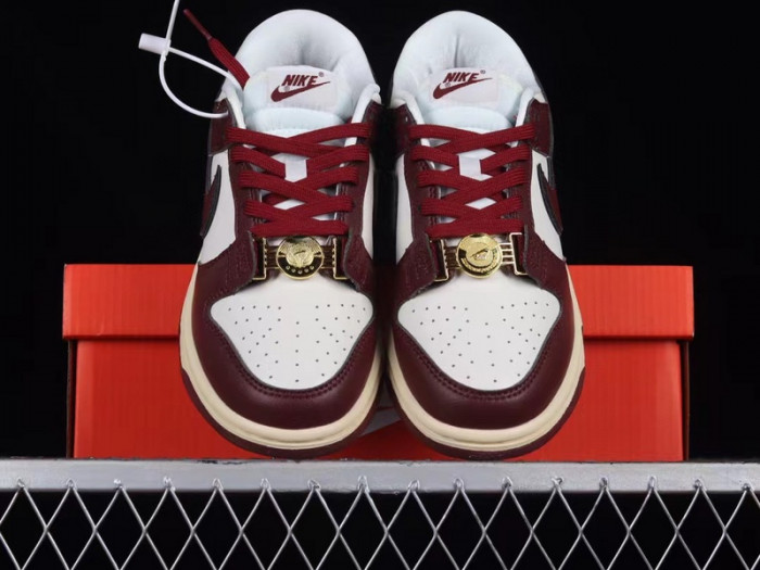 nike wmns dunk low se
