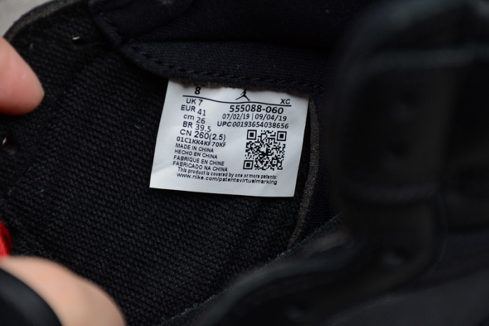 air jordan 1 black satin gym red 555088-060