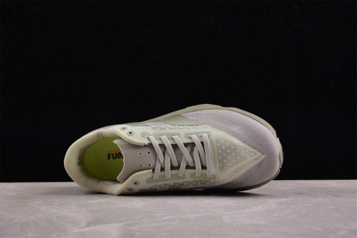new balance fuelcell rebel v4