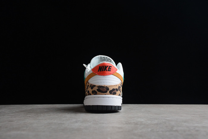 nike wmns dunk low se