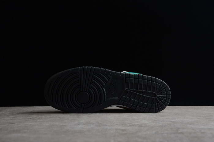 nike wmns dunk low se